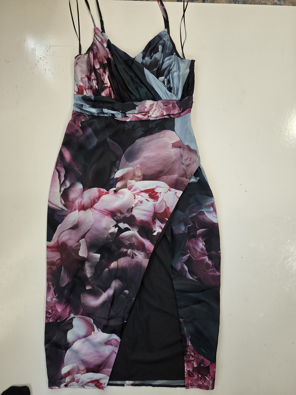 Express Floral Wrap Midi Dress in Pink and Black Size 8 Minimalsit,& Timeless